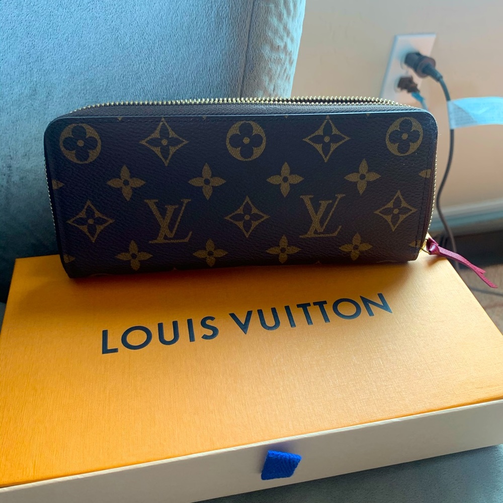 AUTHENTIC LV CLEMENCE WALLET